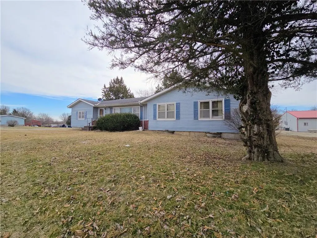 321 Elm ST, Nortonville, KS 66060