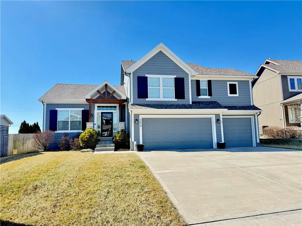 9858 N Smalley AVE, Kansas City, MO 64157