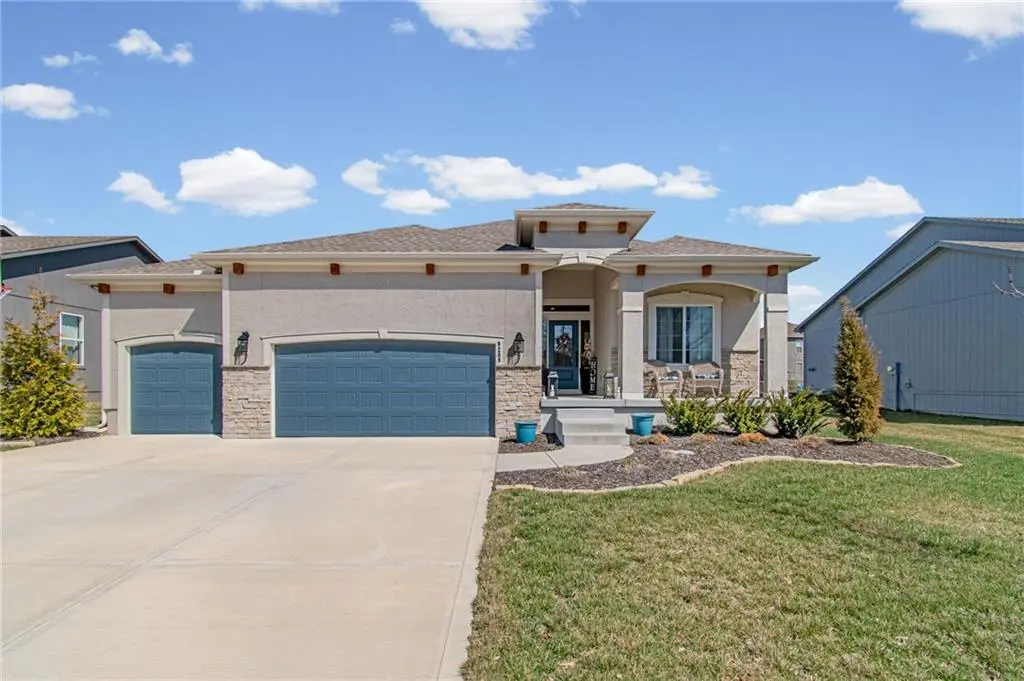 9208 NE 110th TER, Kansas City, MO 64157