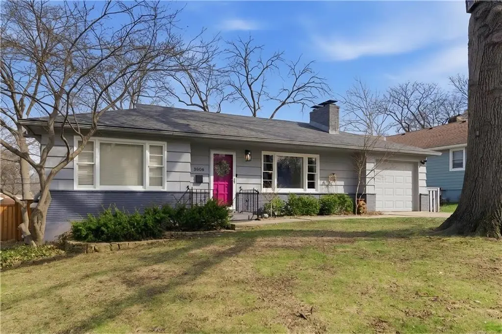 3506 W 74th ST, Prairie Village, KS 66208