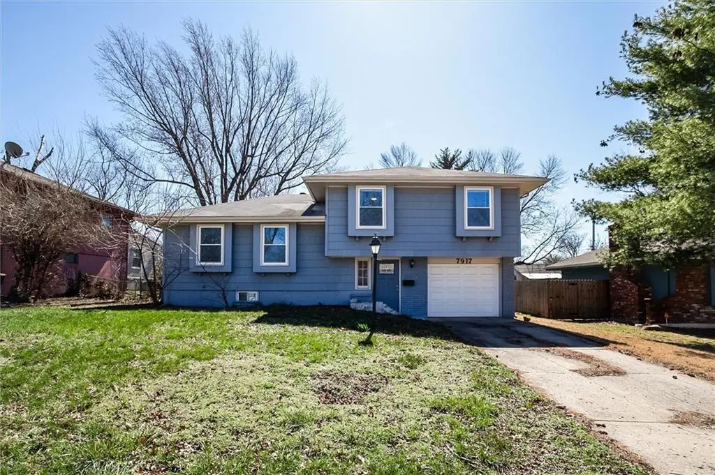 7917 E 117th ST, Kansas City, MO 64134