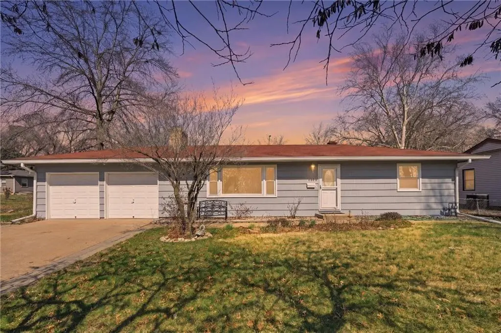 4400 E 137th ST, Grandview, MO 64030