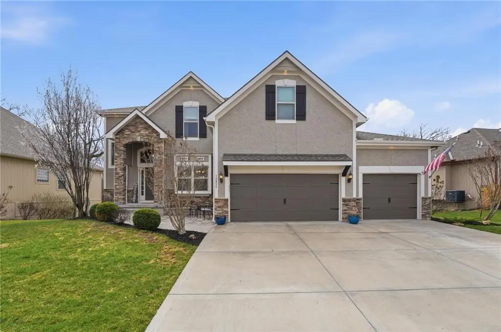 14855 NW 61st ST, Parkville, MO 64152