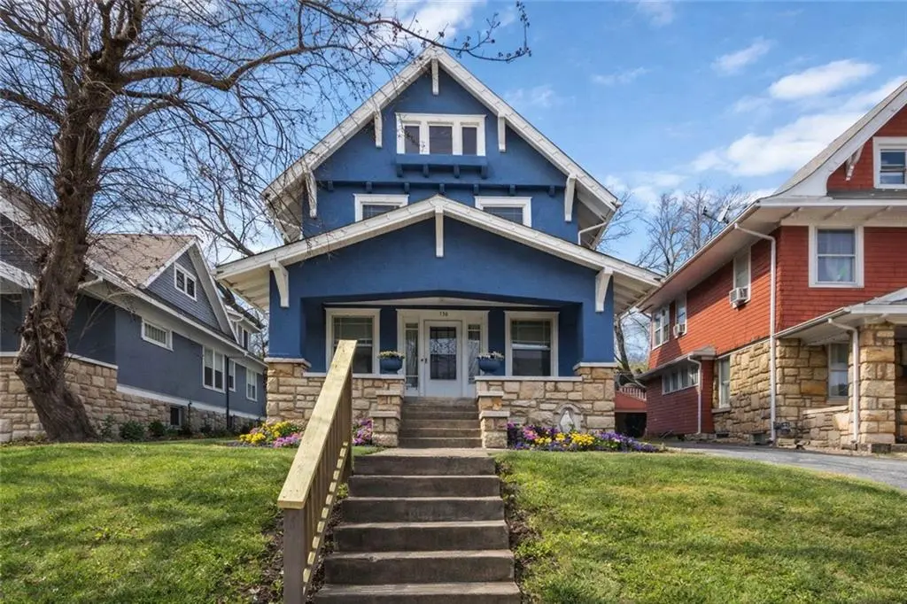136 Lawn AVE, Kansas City, MO 64123