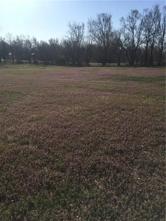 W Main ST, Blue Mound, KS 66010