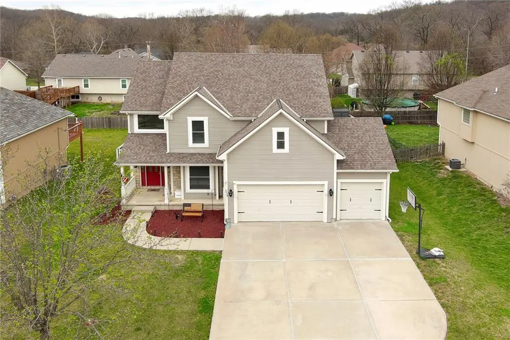 2514 S 24th ST, Leavenworth, KS 66048