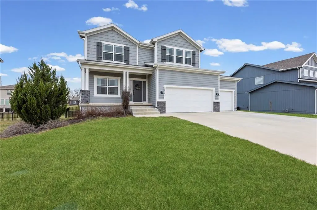 18910 Ocheltree ST, Spring Hill, KS 66083
