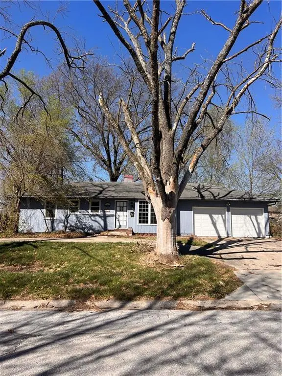 13624 Parker AVE, Grandview, MO 64030