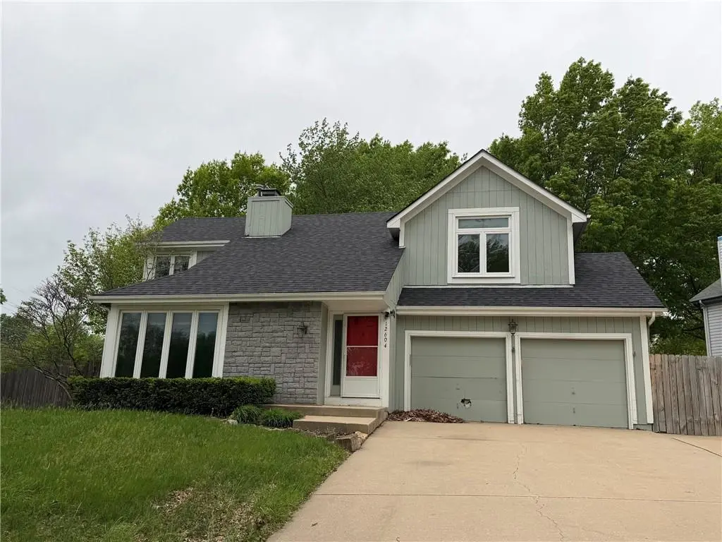 12604 S Brougham DR, Olathe, KS 66062