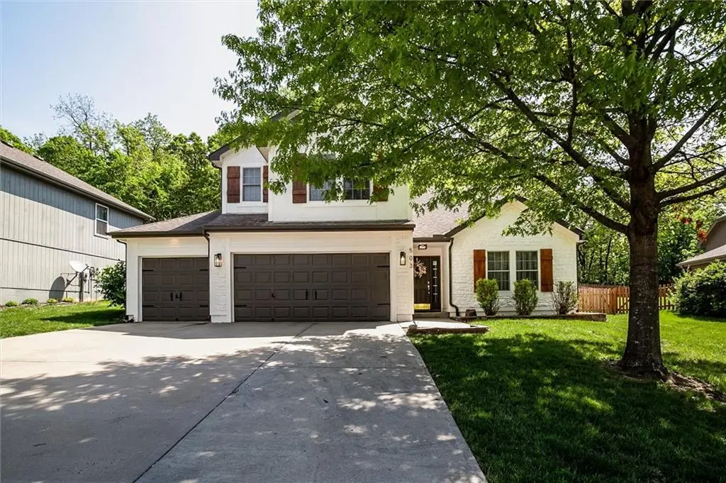 503 S 137th PL, Bonner Springs, KS 66012