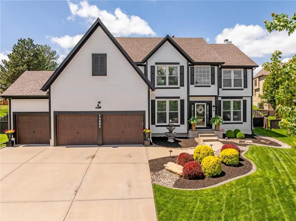 14004 Westgate ST, Overland Park, KS 66221