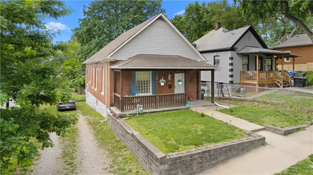1211 Sumner AVE, Kansas City, KS 66102