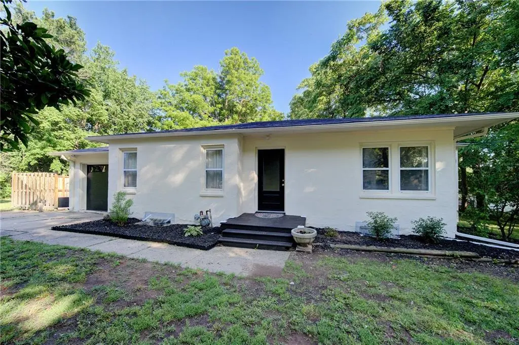 315 E Whittier ST, Claycomo, MO 64119