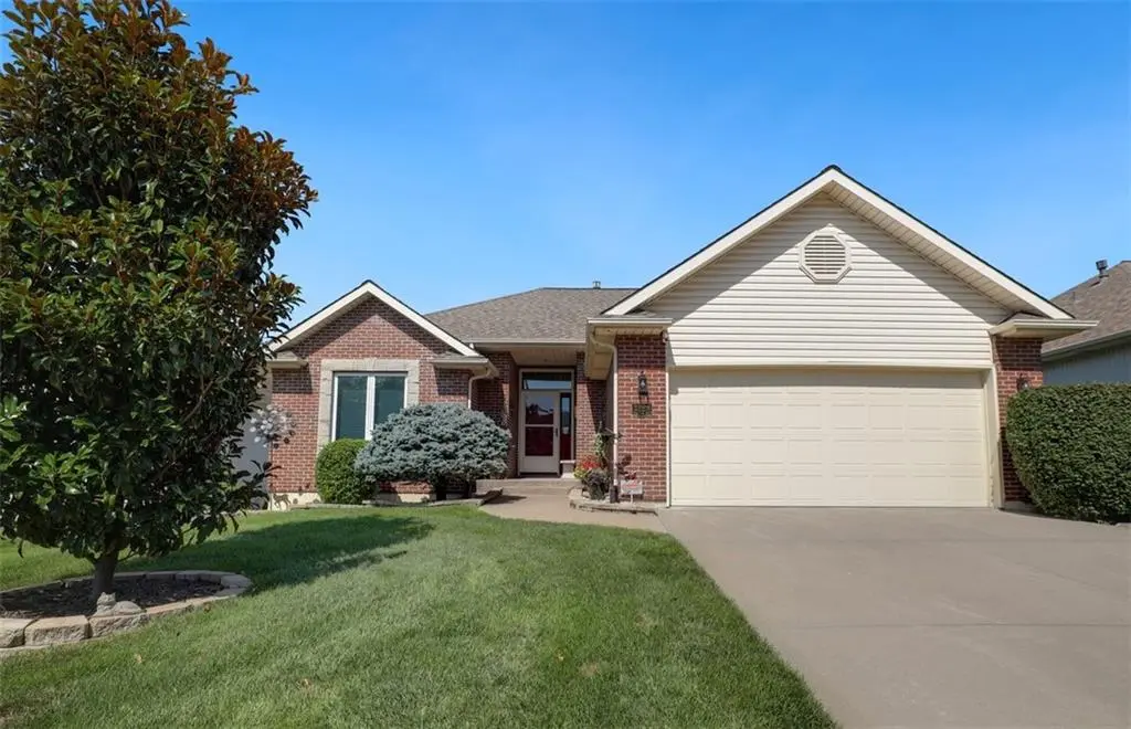 3228 S Cardinal CT, Independence, MO 64015