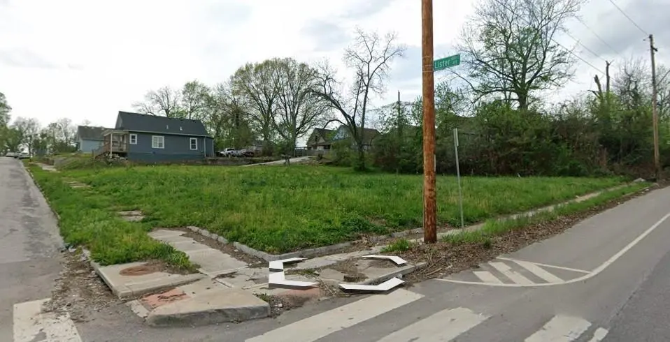 2304 Lister AVE, Kansas City, MO 64127