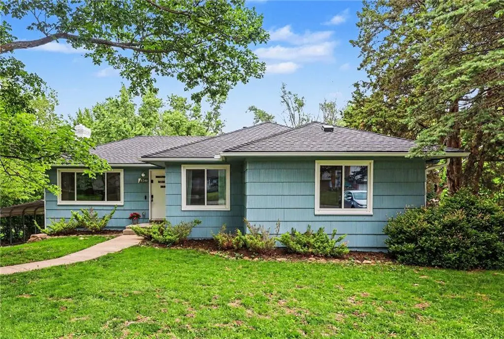 8246 Webster AVE, Kansas City, KS 66109