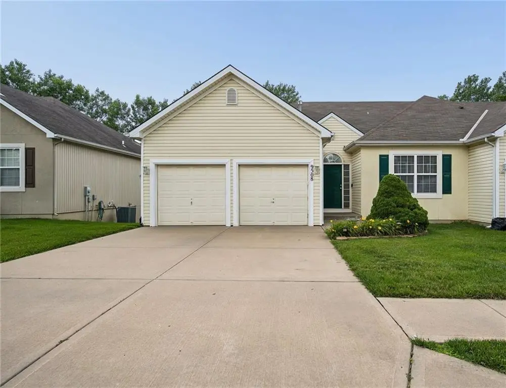9508 N Main ST, Kansas City, MO 64155