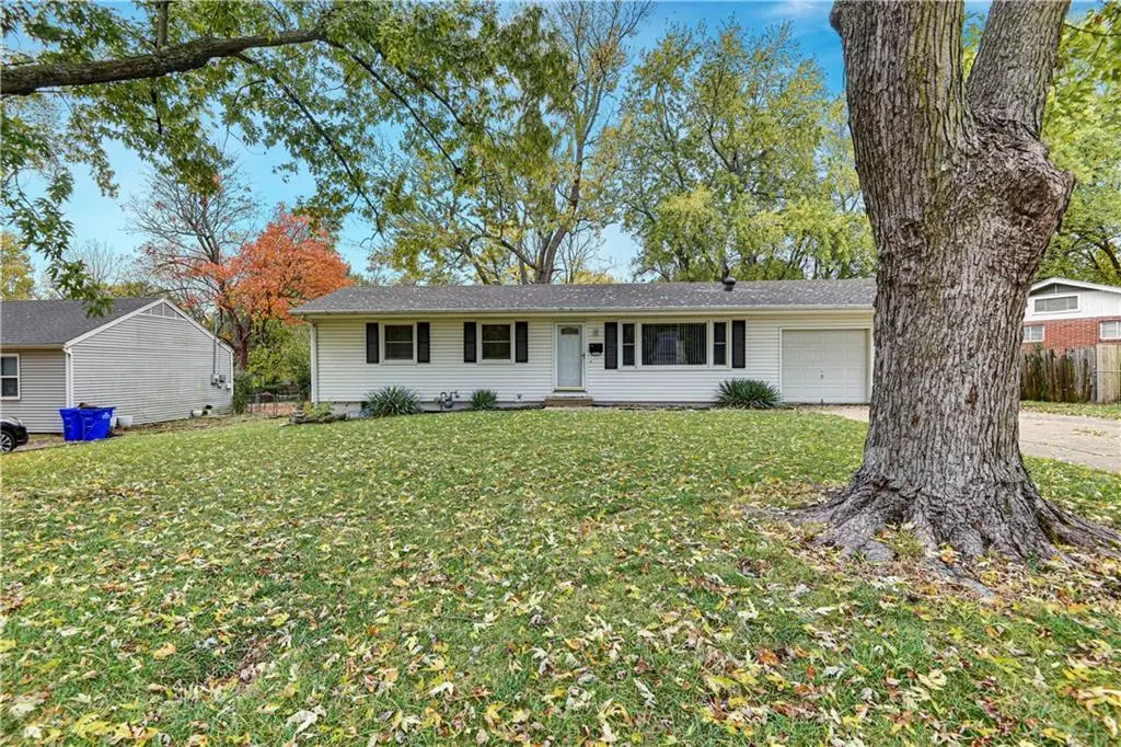 13714 Cypress AVE, Grandview, MO 64030