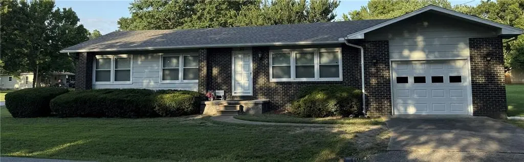 301 S 3rd ST, Arma, KS 66712