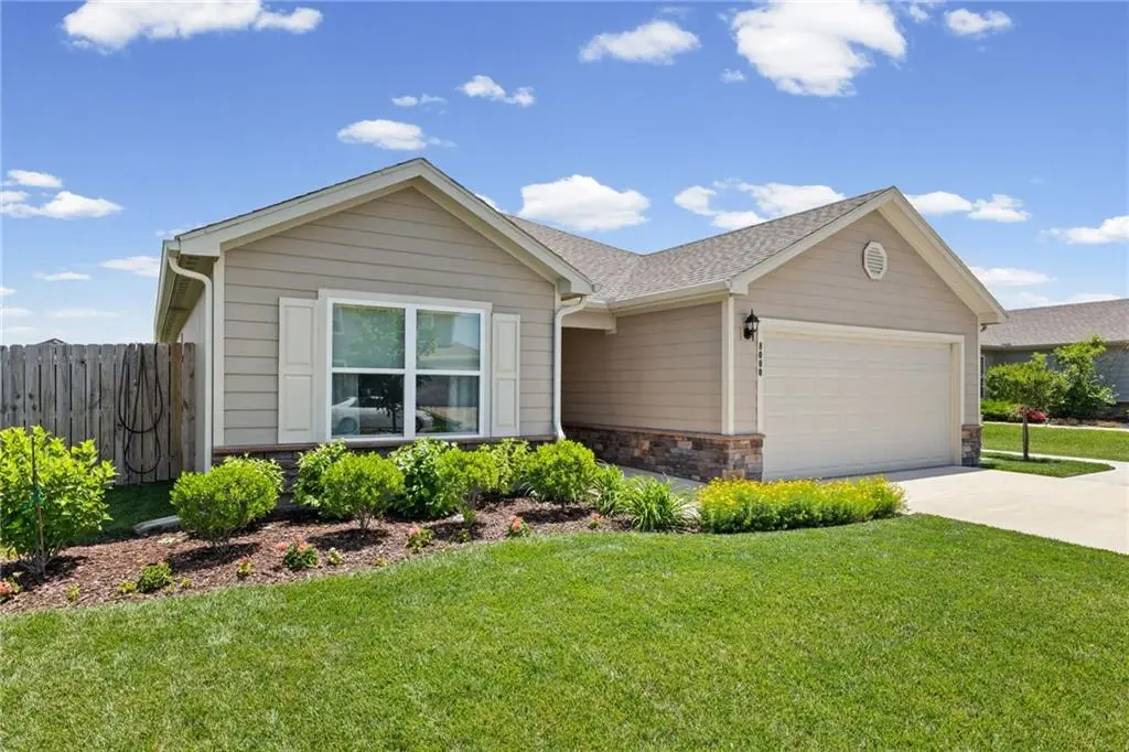 8000 SE 6th TER, Blue Springs, MO 64014