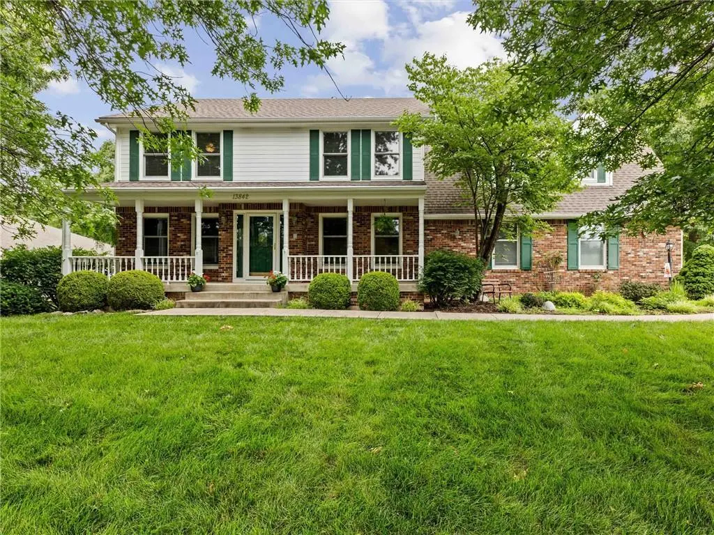 13842 Harbor DR, Bonner Springs, KS 66012