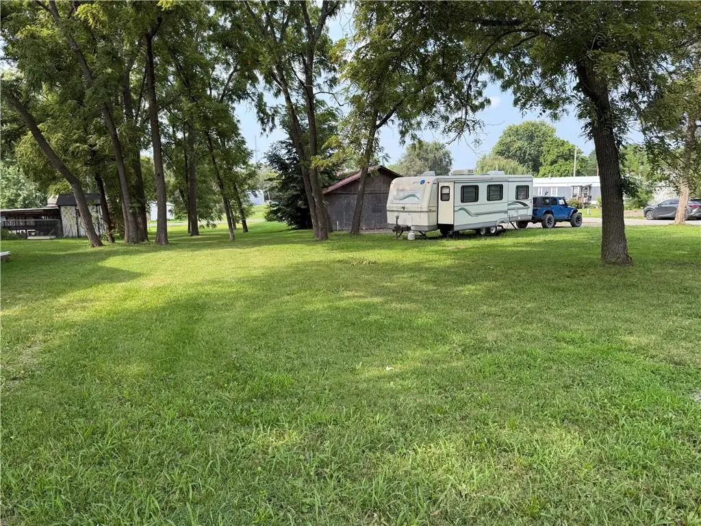108 S Allen LN, Jamesport, MO 64648