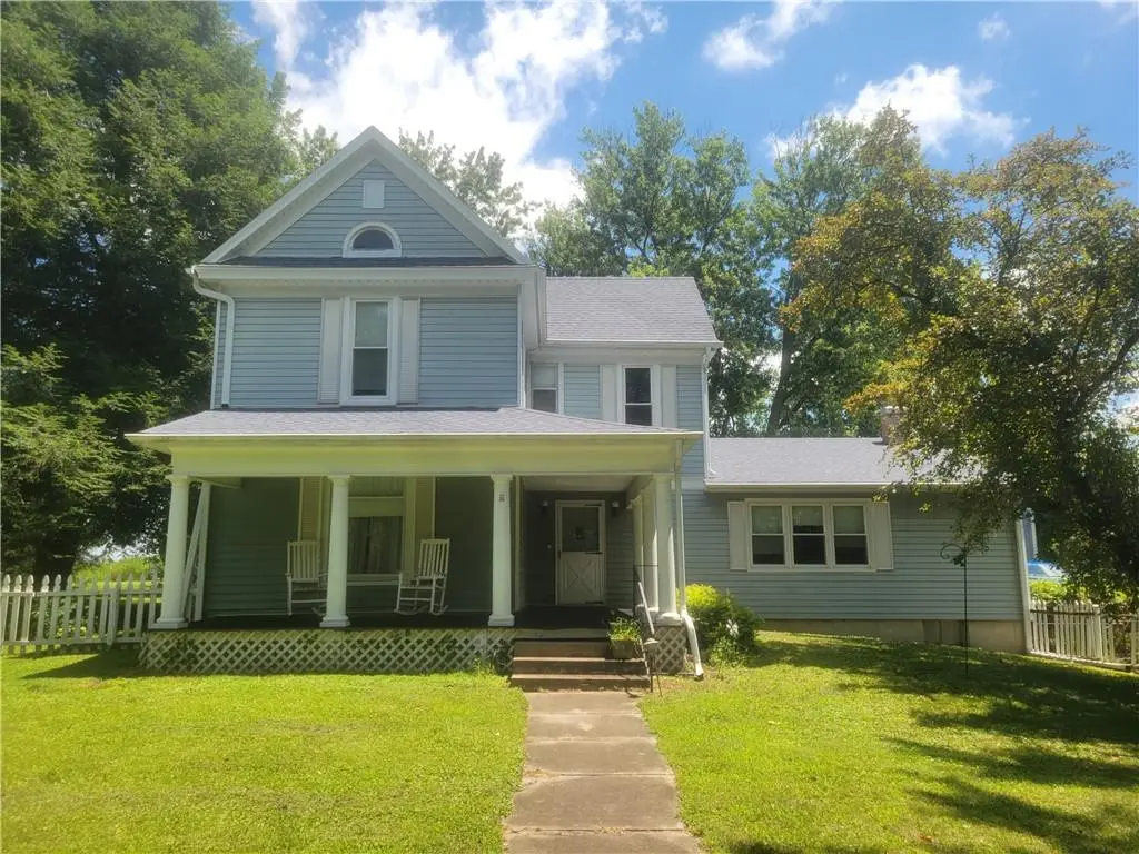 905 S US 71 HWY, Savannah, MO 64485