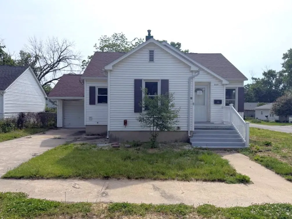 320 S Adams ST, Memphis, MO 63555