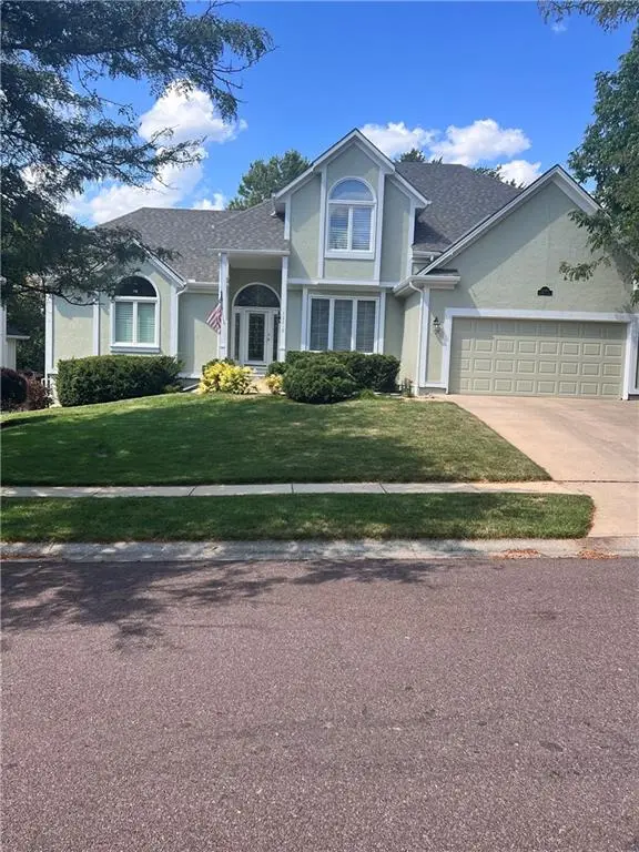 12610 W 126th ST, Overland Park, KS 66213