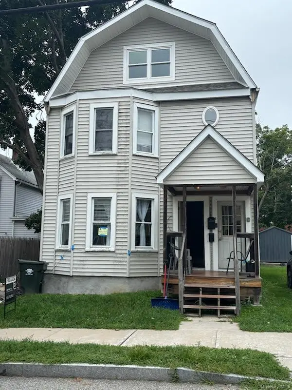 64 Maple ST, Walden, NY 12586