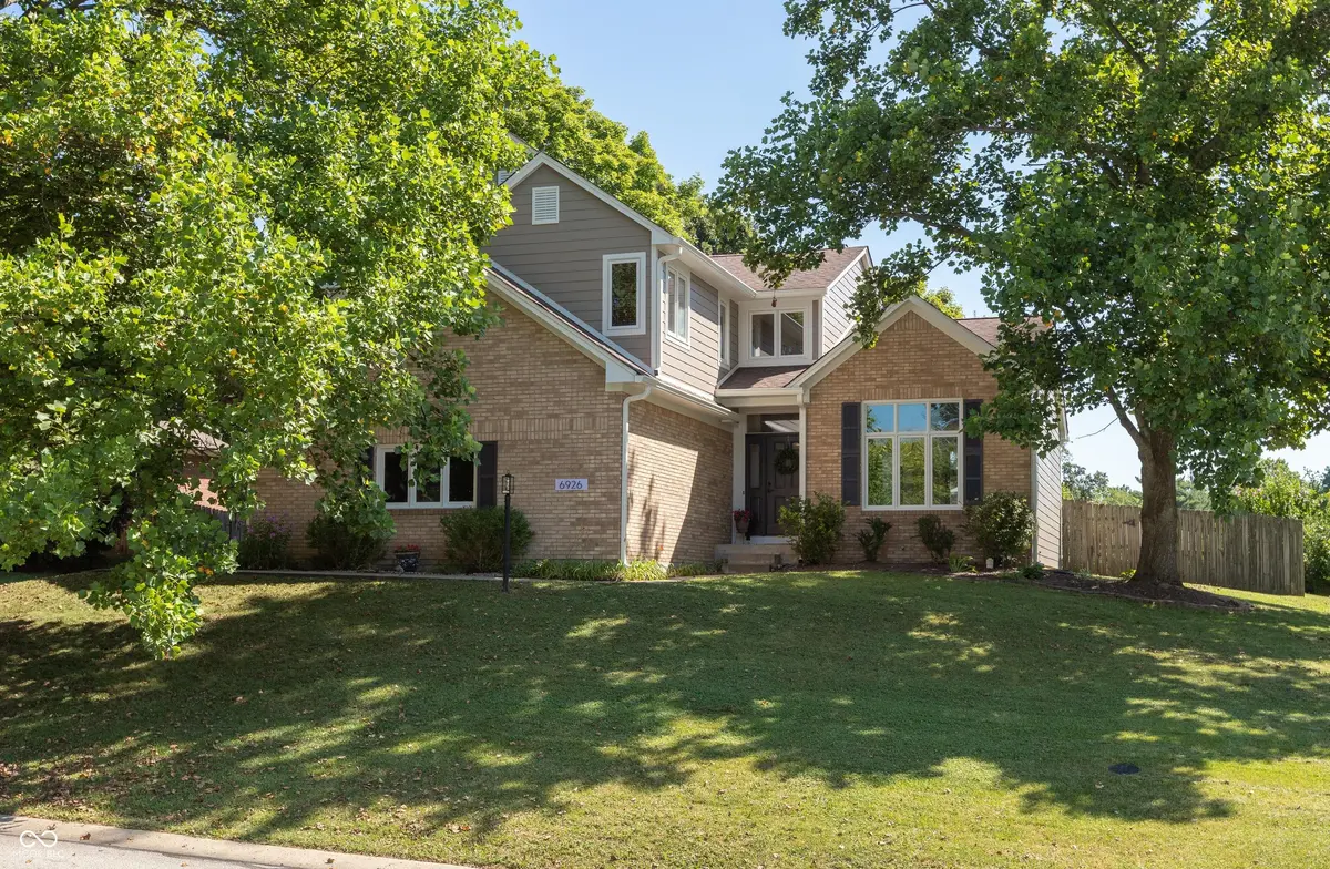 6926 Princess LN, Avon, IN 46123