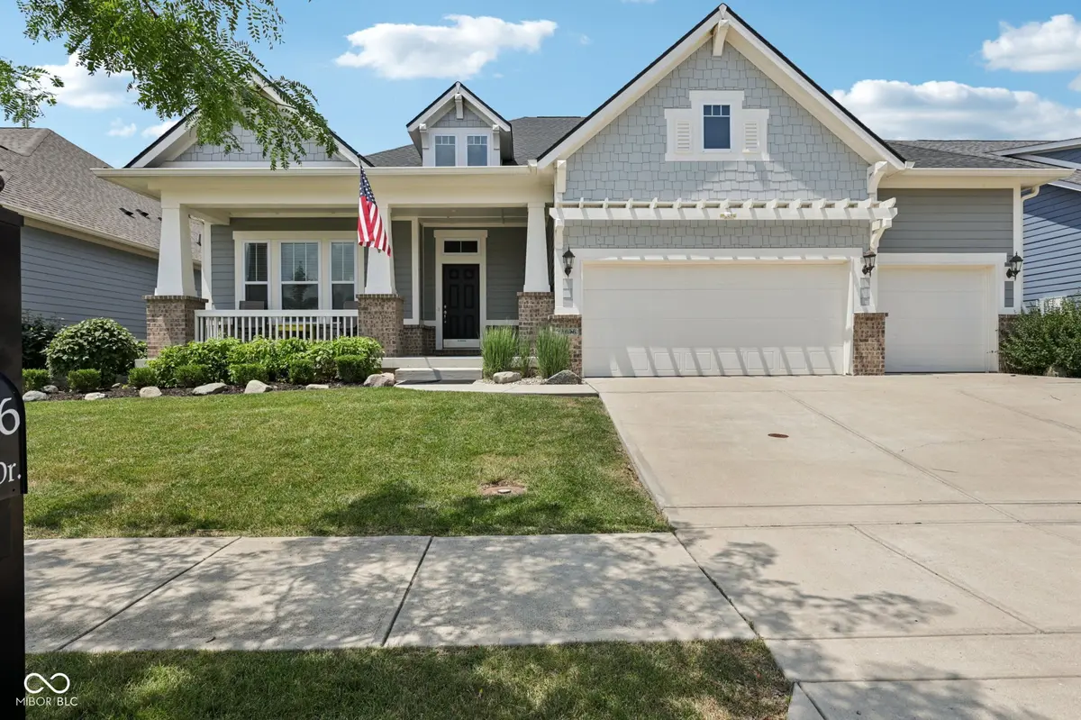 13696 Woodside Hollow DR, Carmel, IN 46032