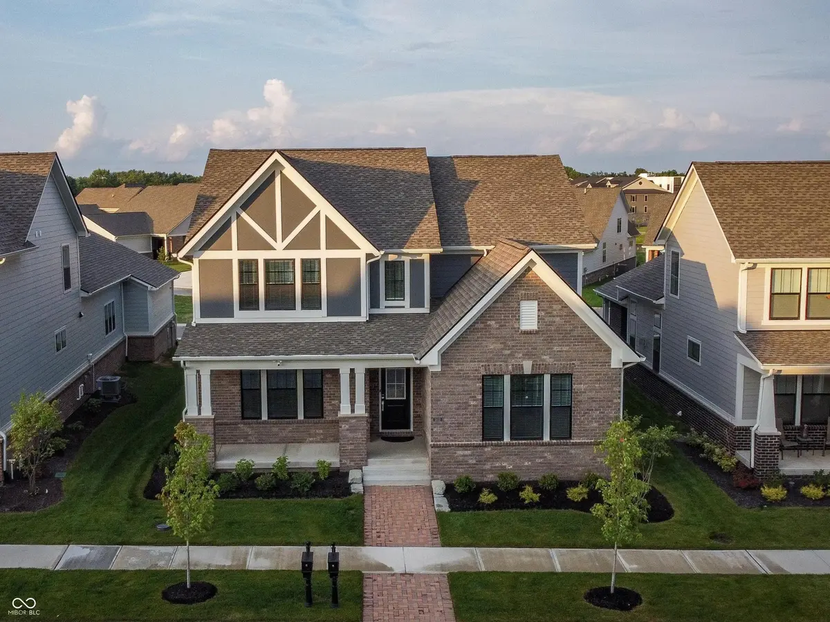 1452 Lake Haven LN, Westfield, IN 46074