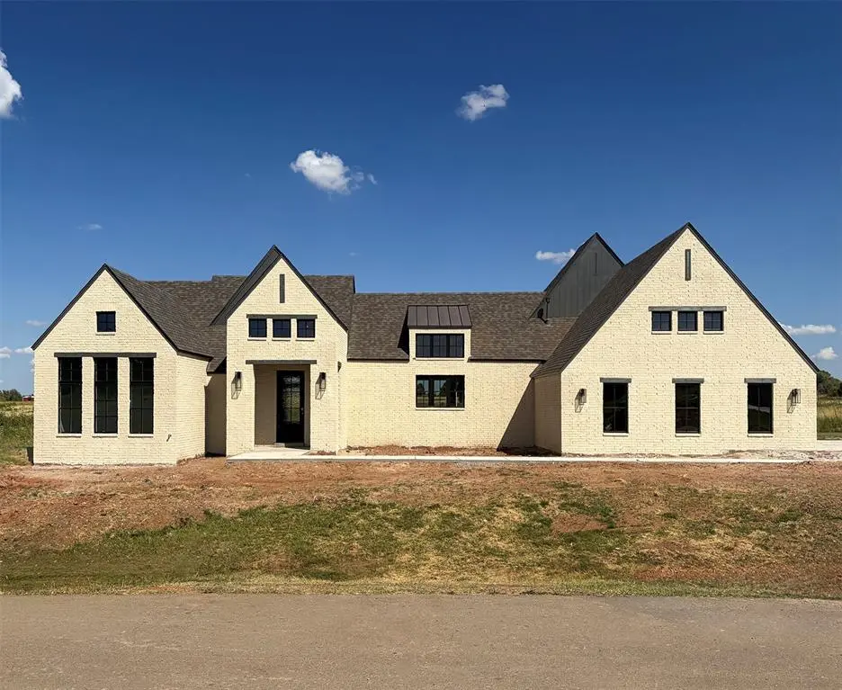 1206 Trunci CT, Newcastle, OK 73065