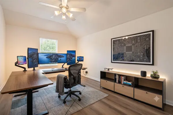 1104 Iron Horse, Leander, TX 78641
