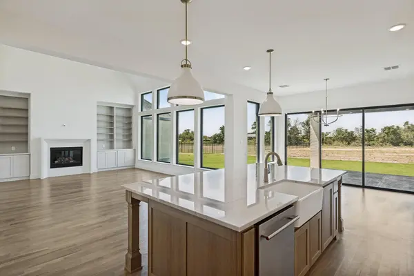 2453 Lineage LN, Leander, TX 78641