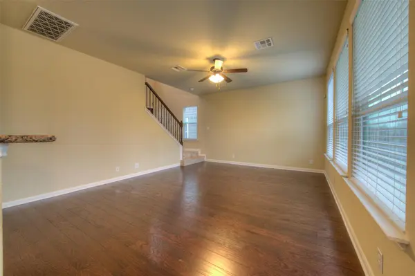 8608 White Ibis DR, Austin, TX 78729