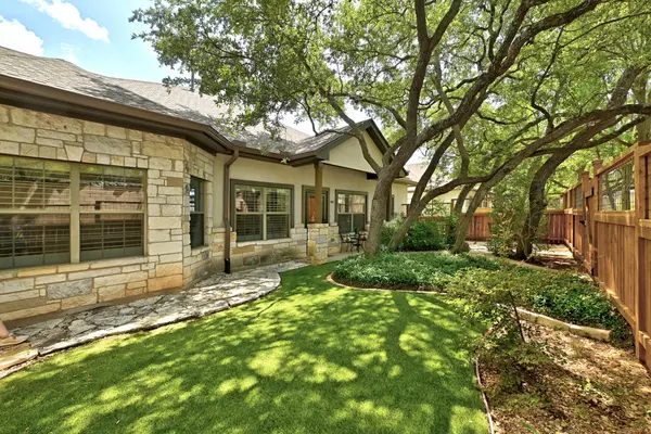 8701 Escarpment BLVD #103, Austin, TX 78749