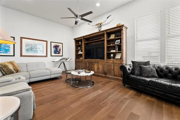 7417 Cordoba DR, Austin, TX 78724