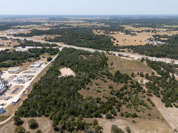 7604 N US Highway 77 HWY, La Grange, TX 78945