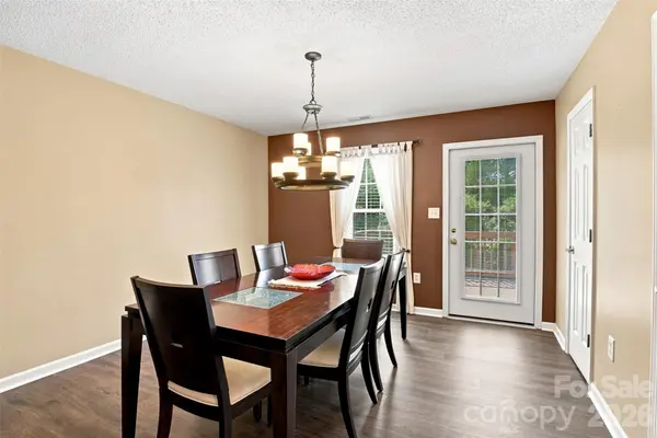 106 Locomotive LN #201, Mooresville, NC 28115