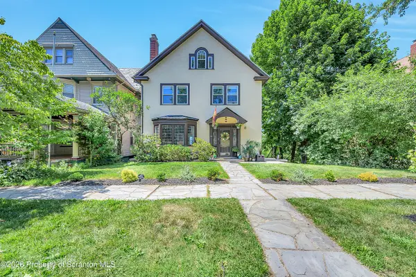 911 Clay AVE, Scranton, PA 18510