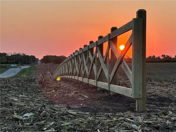 Lot 4 92 HWY, Smithville, MO 64089