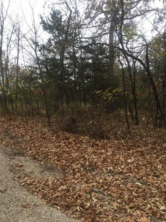 22 Granada RD, Mound City, KS 66056