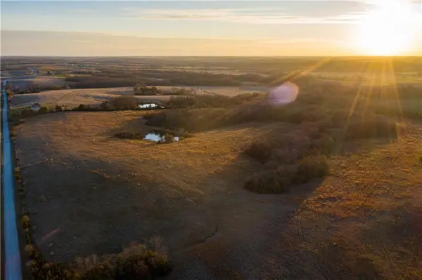 00 W State M HWY,  Eagleville,  MO 64442