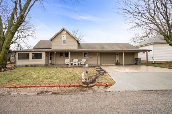 109 Julia N/A, Thayer, KS 66776