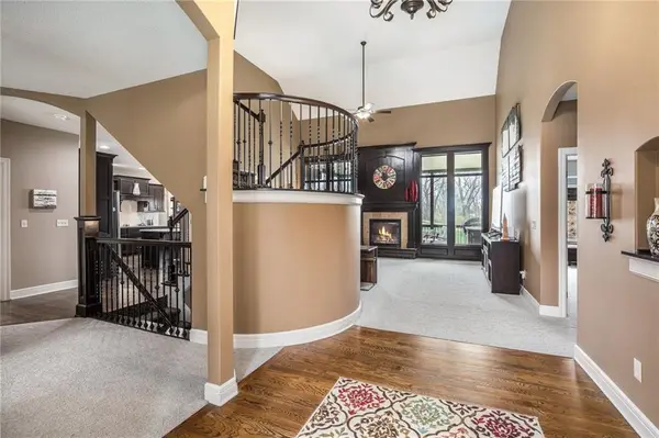 8541 N Donnelly AVE, Kansas City, MO 64157