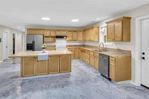 6301 SW Ana DR, Kingston, MO 64650