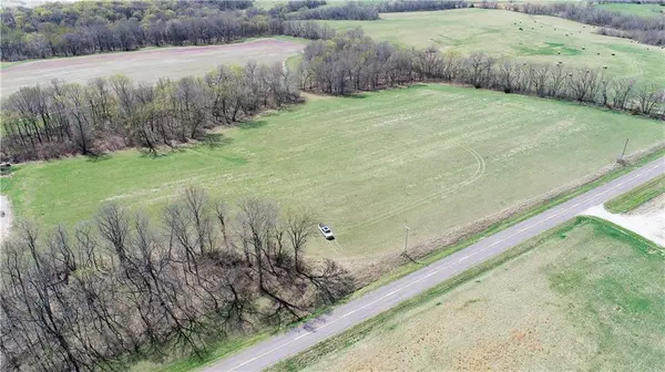 U HWY, Hamilton, MO 64644