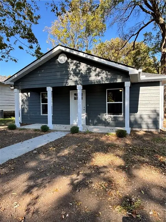 313 E Park ST, Pittsburg, KS 66762